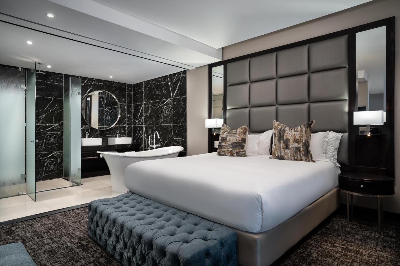 Premier Hotel Umhlanga Durban Exterior photo